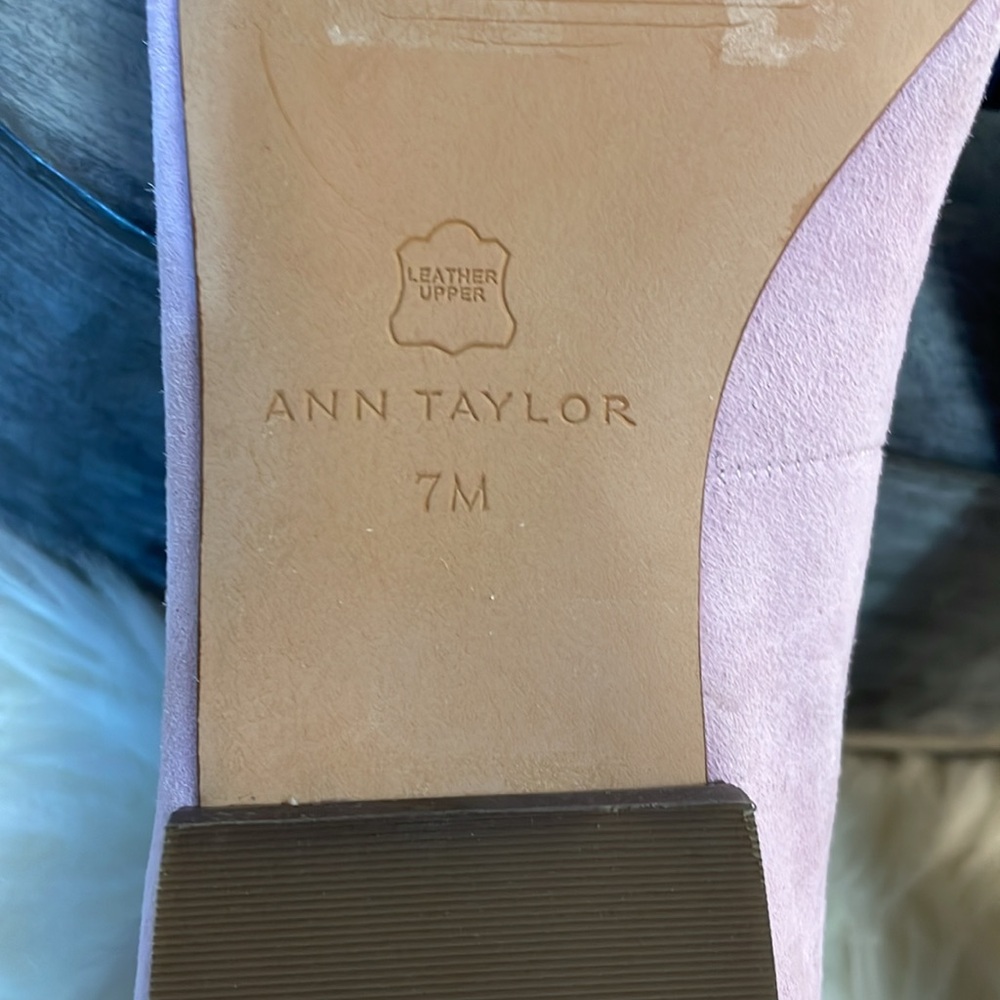 #0166 - NWOT Ann Taylor Suede Lavender Pointed Ziggy Flats with Bow Detail-7 - Picture 10 of 10
